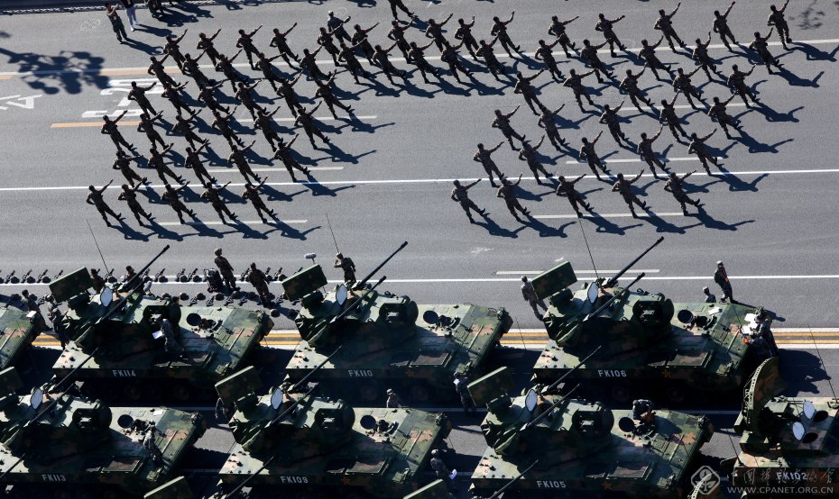 九三阅兵“神级镜头”是这样切换的九三阅兵神级镜头背后的故事，镜头切换的艺术与匠心独运